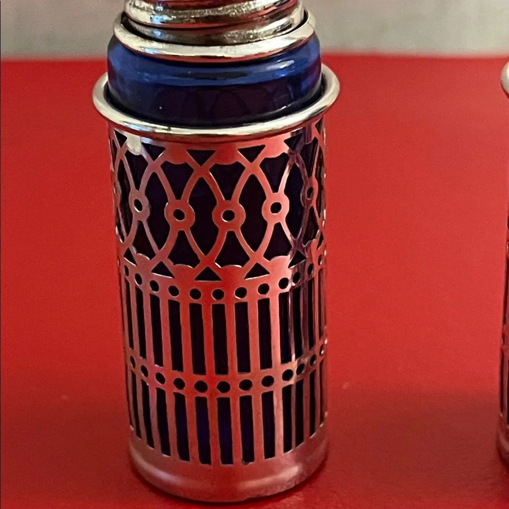 Raimond Japan ROYAL SAPPHIRE Blue Salt & Pepper Shakers Set Metal Wrap design